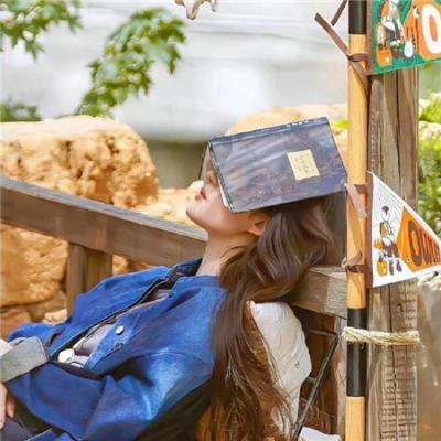 黄色小屋的记忆